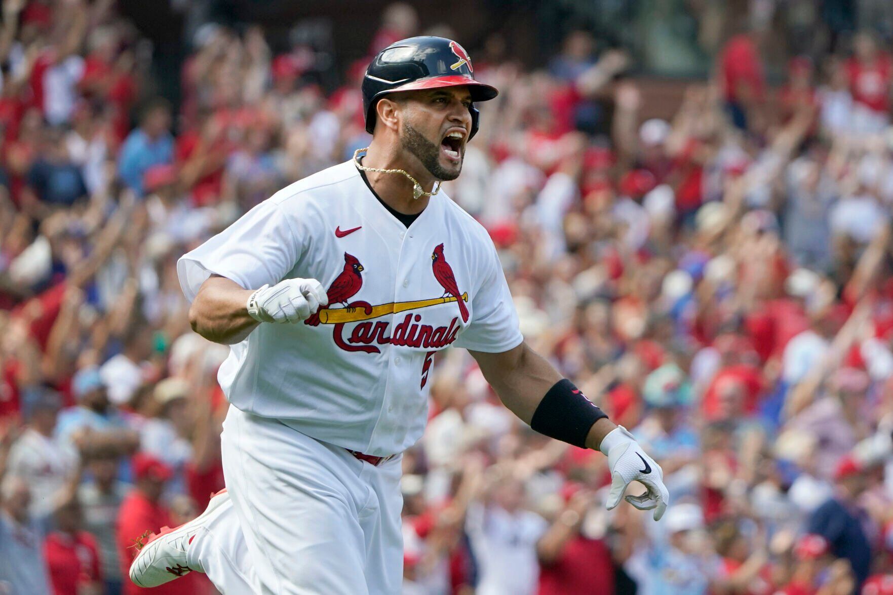 APTOPIX Brewers Cardinals Baseball